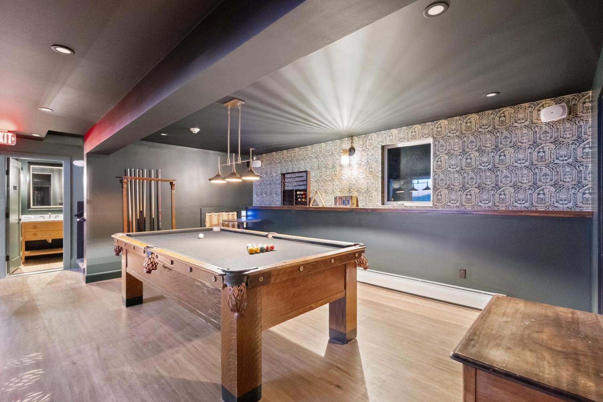 Inn At Mount Snow เวสต์โดเวอร์ ภายนอก รูปภาพ